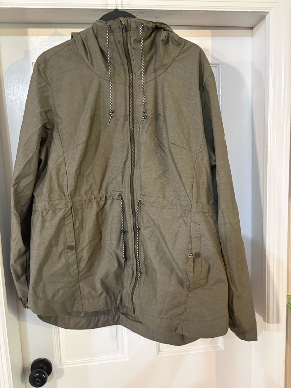 Columbia Women’s XL Windbreaker/Rain Jacket